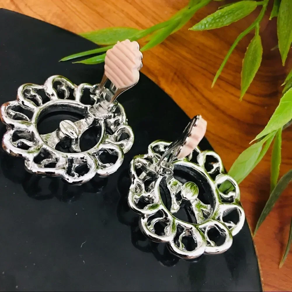 Vintage Sarah Coventry Clip On Silver Earrings Open Work 4290